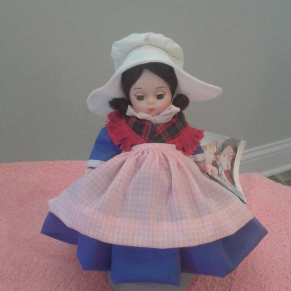 BELGIUM DOLL